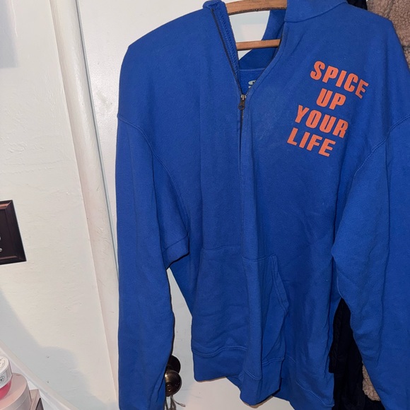TEXT MESSAGE GREY SWEATSHIRT WITH ICE BLUE WIDE LEG JEANS main image 0